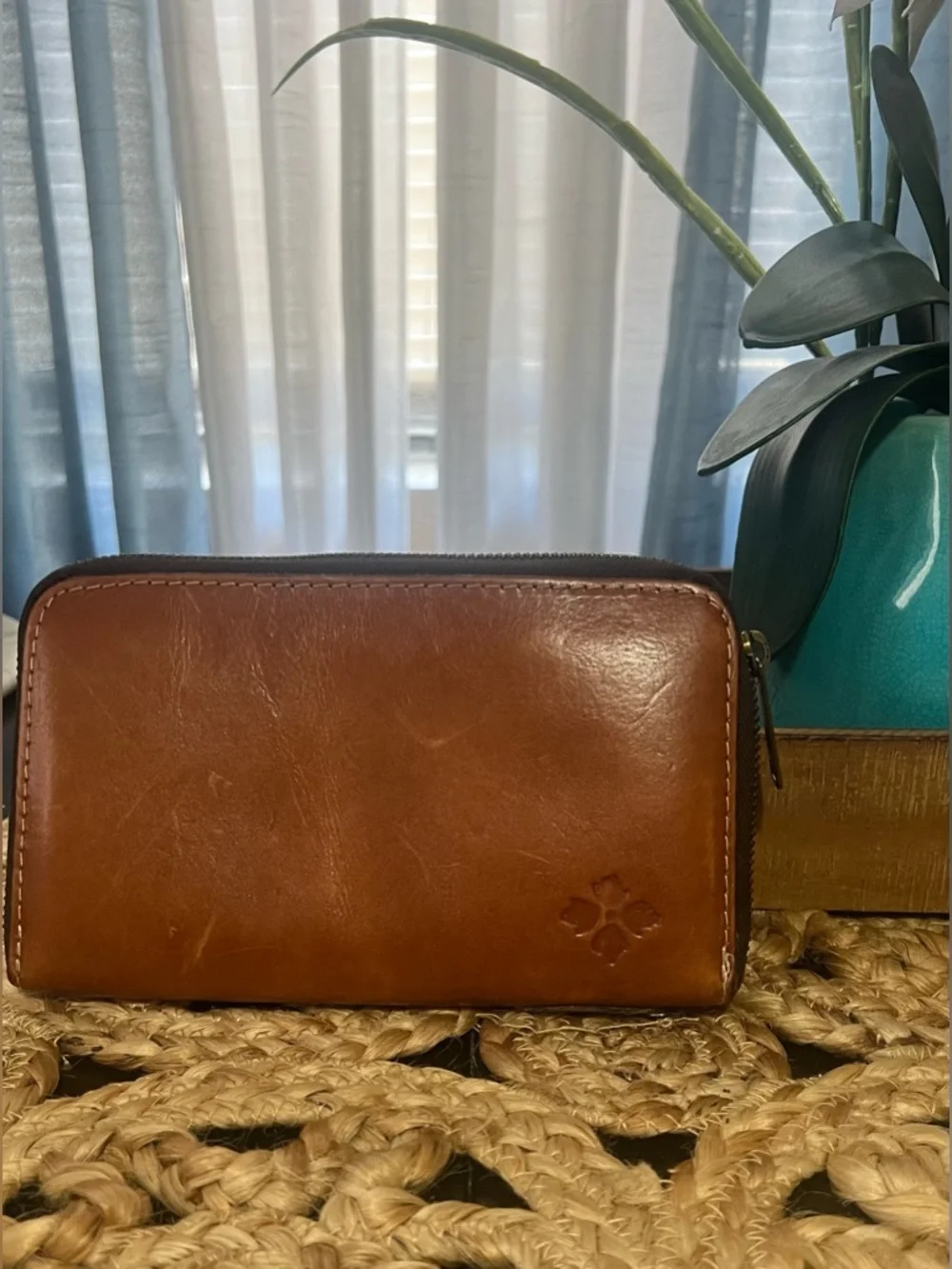 Patricia Nash Cognac Brown Leather Wrislet - Picture 3 of 6